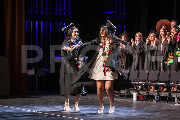 Oakwood_2912-B_Grad_6-5-25