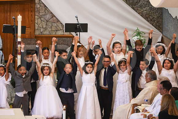 SFX_1stCommunion_5905_05-04-24