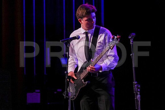 Oakwood_3188-B_Grad_6-5-25
