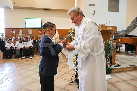 SFX_1stCommunion_5617_05-04-24
