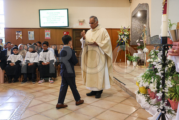SFX_1stCommunion_5627_05-04-24