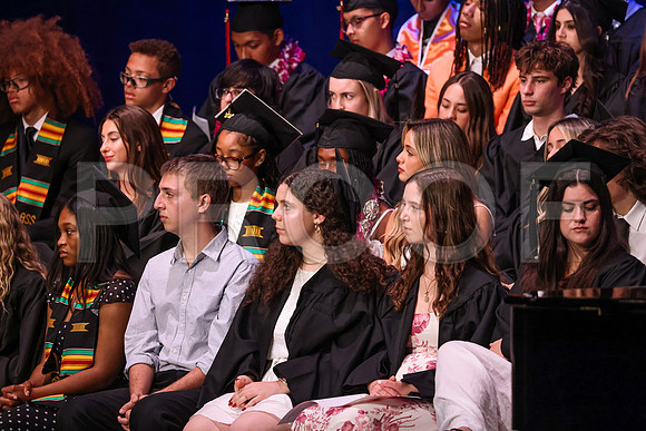 Oakwood_3055-B_Grad_6-5-25