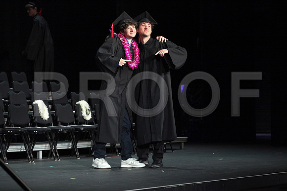 4543_OakwoodGrad2024_A