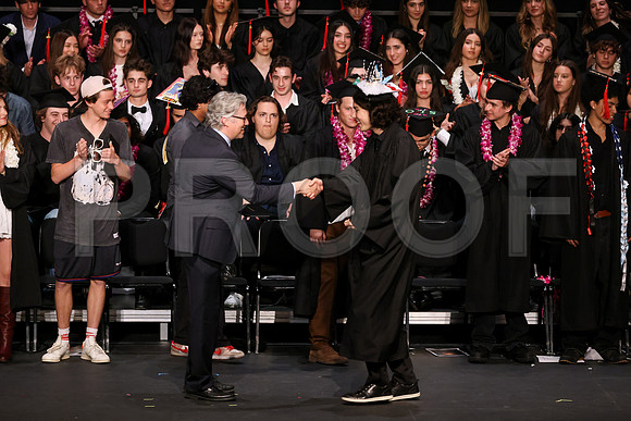 6962_OakwoodGrad2024_B