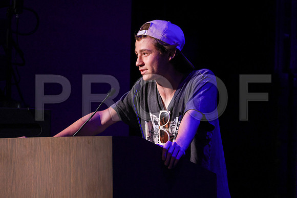 6660_OakwoodGrad2024_B