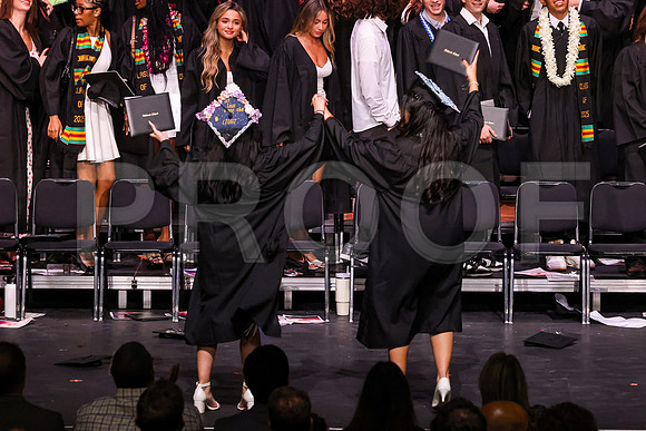 Oakwood_3929-B_Grad_6-5-25