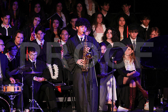 6543_OakwoodGrad2024_B