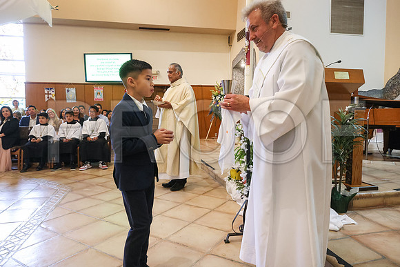 SFX_1stCommunion_5682_05-04-24