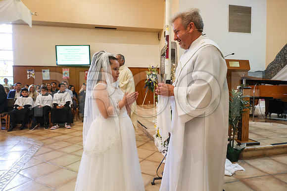 SFX_1stCommunion_5674_05-04-24
