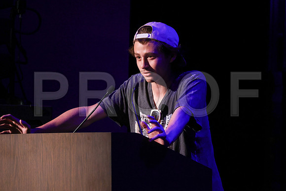 6655_OakwoodGrad2024_B