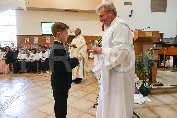 SFX_1stCommunion_5666_05-04-24