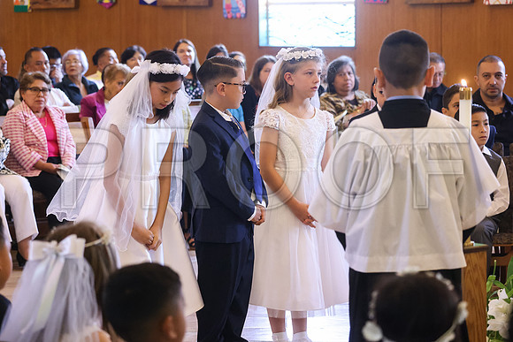 SFX_1stCommunion_5513_05-04-24