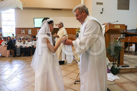 SFX_1stCommunion_5659_05-04-24