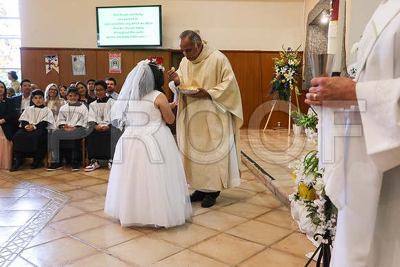 SFX_1stCommunion_5635_05-04-24