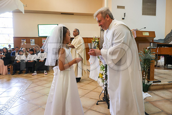 SFX_1stCommunion_5690_05-04-24