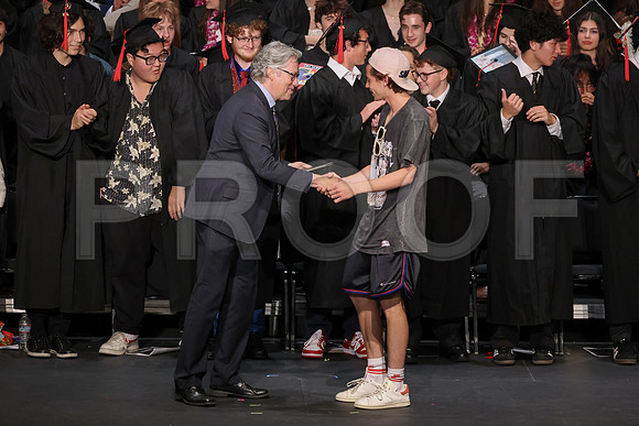 6933_OakwoodGrad2024_B