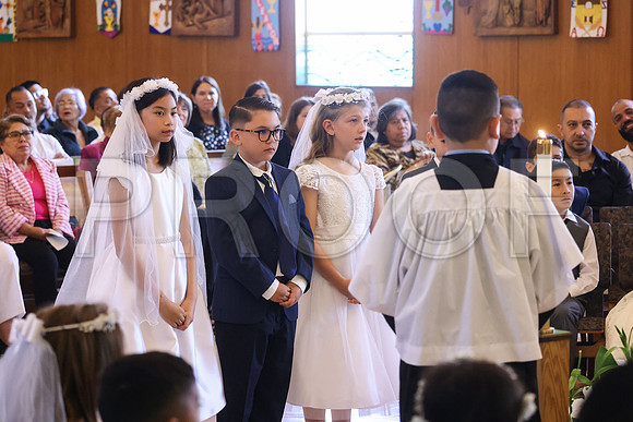 SFX_1stCommunion_5514_05-04-24
