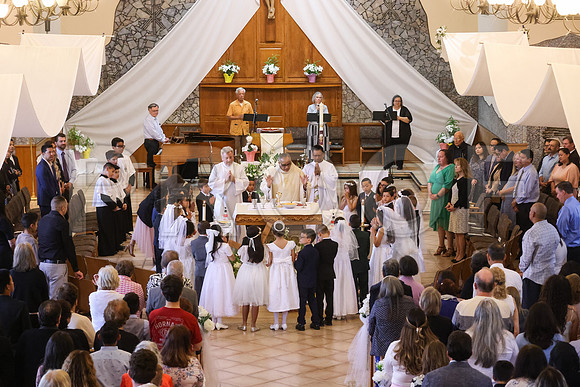 SFX_1stCommunion_5532_05-04-24
