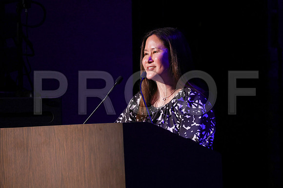 6686_OakwoodGrad2024_B