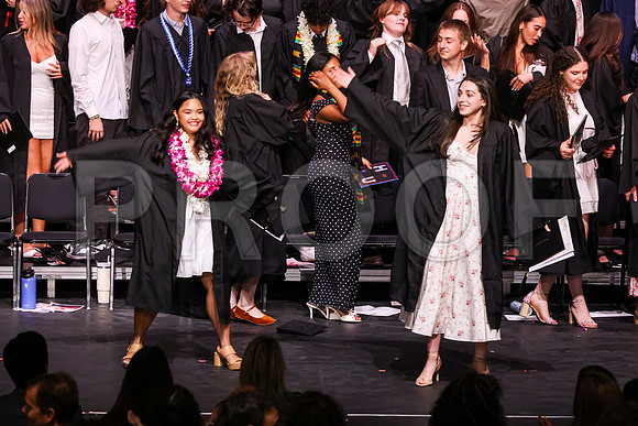 Oakwood_3918-B_Grad_6-5-25