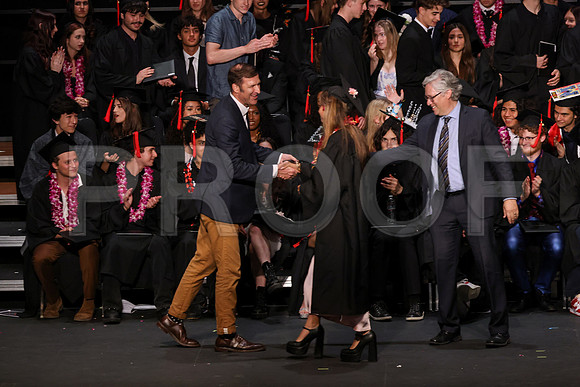 7100_OakwoodGrad2024_B