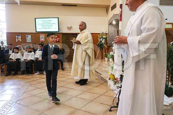 SFX_1stCommunion_5681_05-04-24