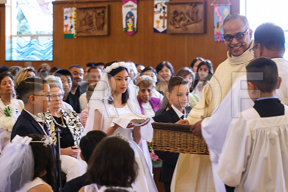 SFX_1stCommunion_5525_05-04-24