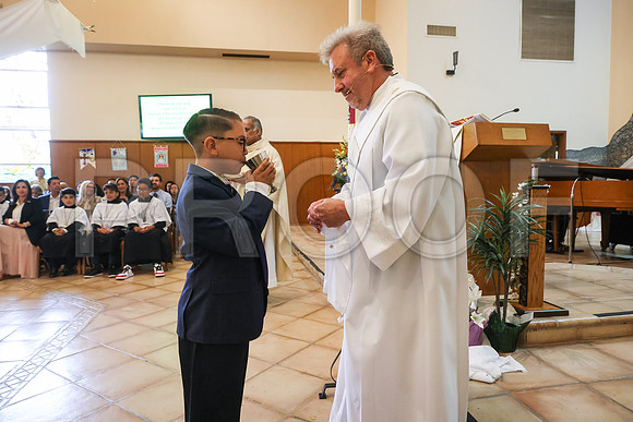 SFX_1stCommunion_5618_05-04-24