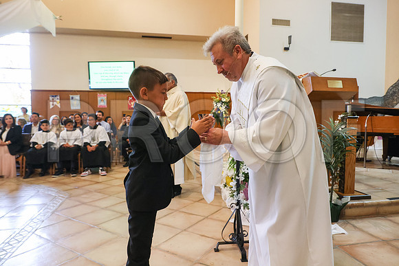 SFX_1stCommunion_5653_05-04-24