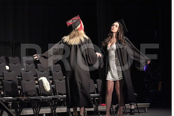 4525_OakwoodGrad2024_A