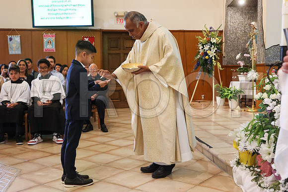 SFX_1stCommunion_5678_05-04-24