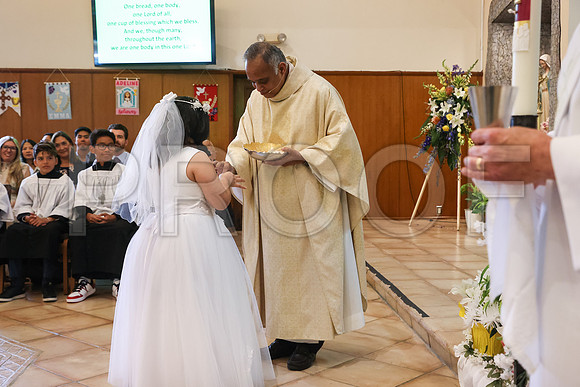 SFX_1stCommunion_5636_05-04-24