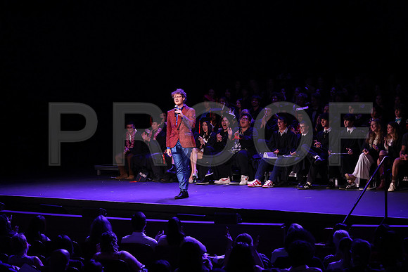 6724_OakwoodGrad2024_B