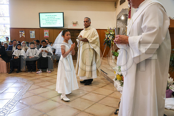 SFX_1stCommunion_5704_05-04-24