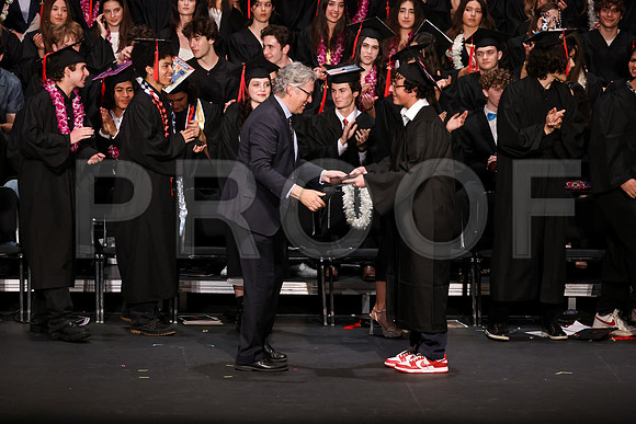 6953_OakwoodGrad2024_B
