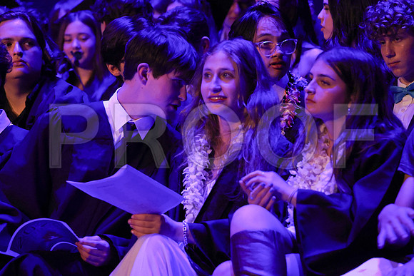 6596_OakwoodGrad2024_B