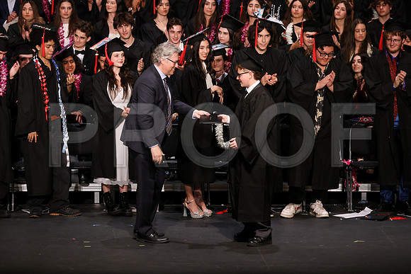 6950_OakwoodGrad2024_B