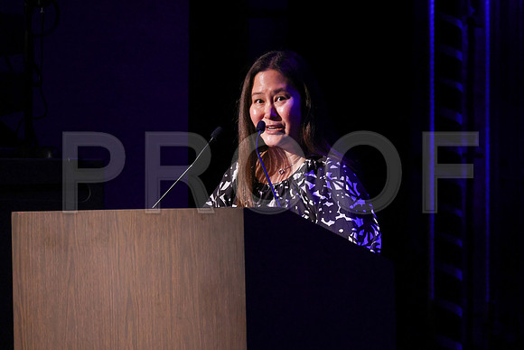 6678_OakwoodGrad2024_B