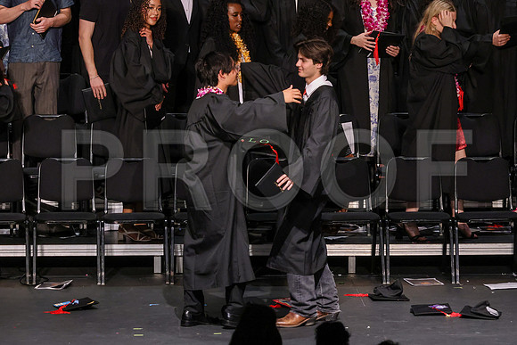 7248_OakwoodGrad2024_B