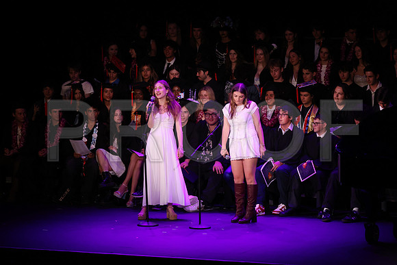 6463_OakwoodGrad2024_B