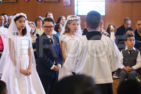 SFX_1stCommunion_5512_05-04-24
