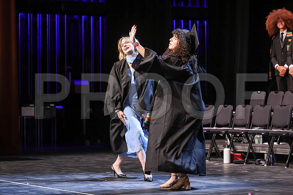 Oakwood_2877-B_Grad_6-5-25