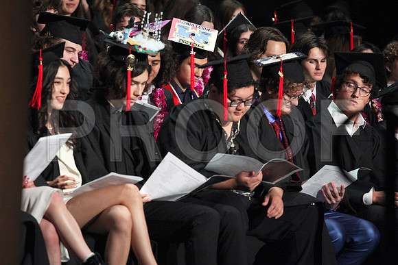 4646_OakwoodGrad2024_A