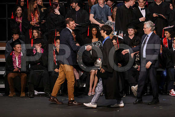 7103_OakwoodGrad2024_B