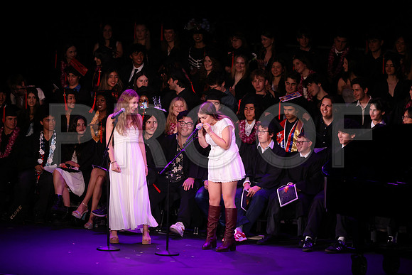 6450_OakwoodGrad2024_B