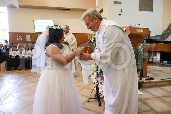 SFX_1stCommunion_5638_05-04-24