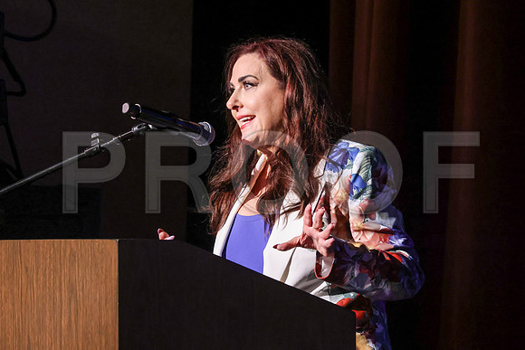 Oakwood_3294-B_Grad_6-5-25