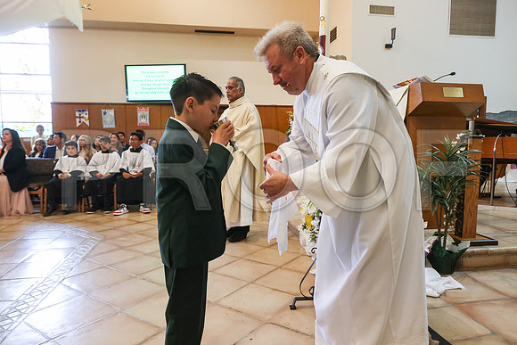 SFX_1stCommunion_5700_05-04-24