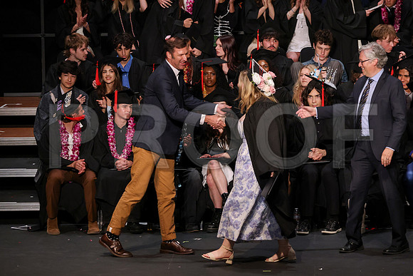 7145_OakwoodGrad2024_B